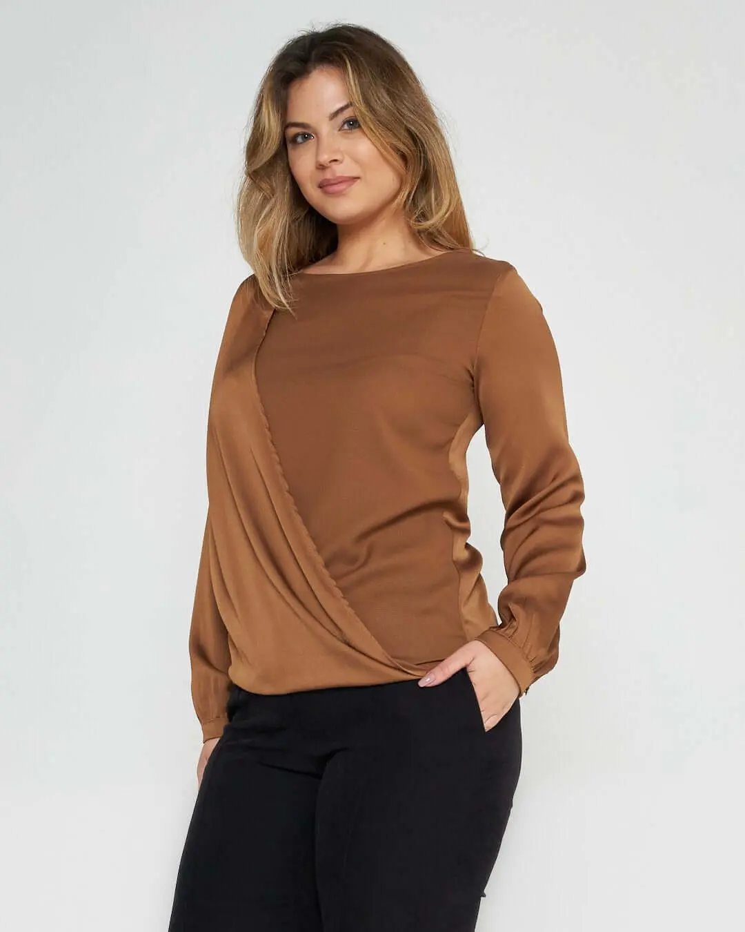 Blusa con manica a sbuffo ORO