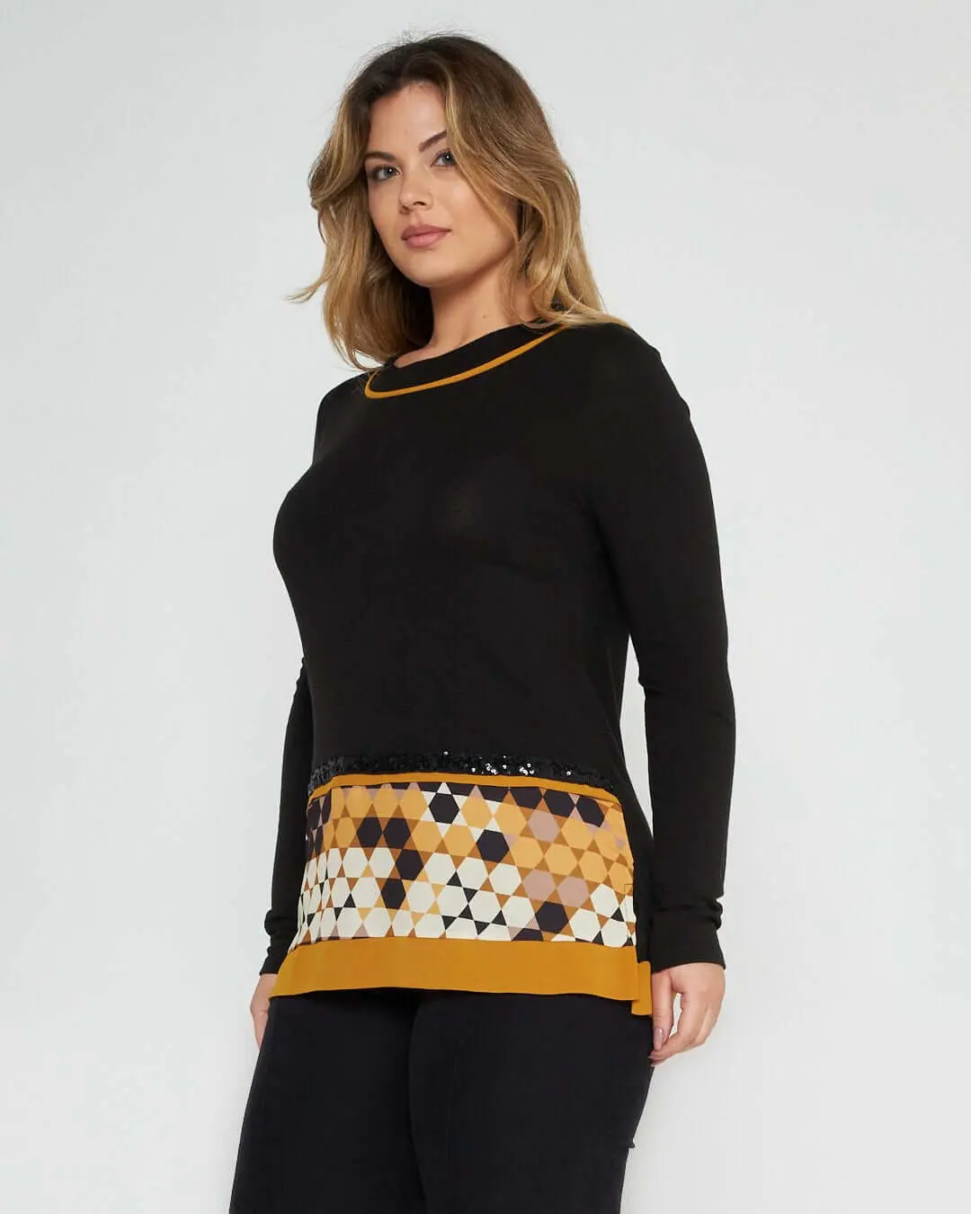 Maglia con dettagli geometric NERO-OCRA