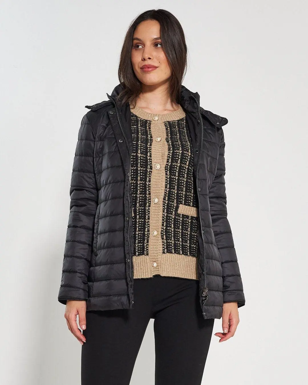 Piumino leggero in nylon trapuntato con cappuccio NERO - Image 7