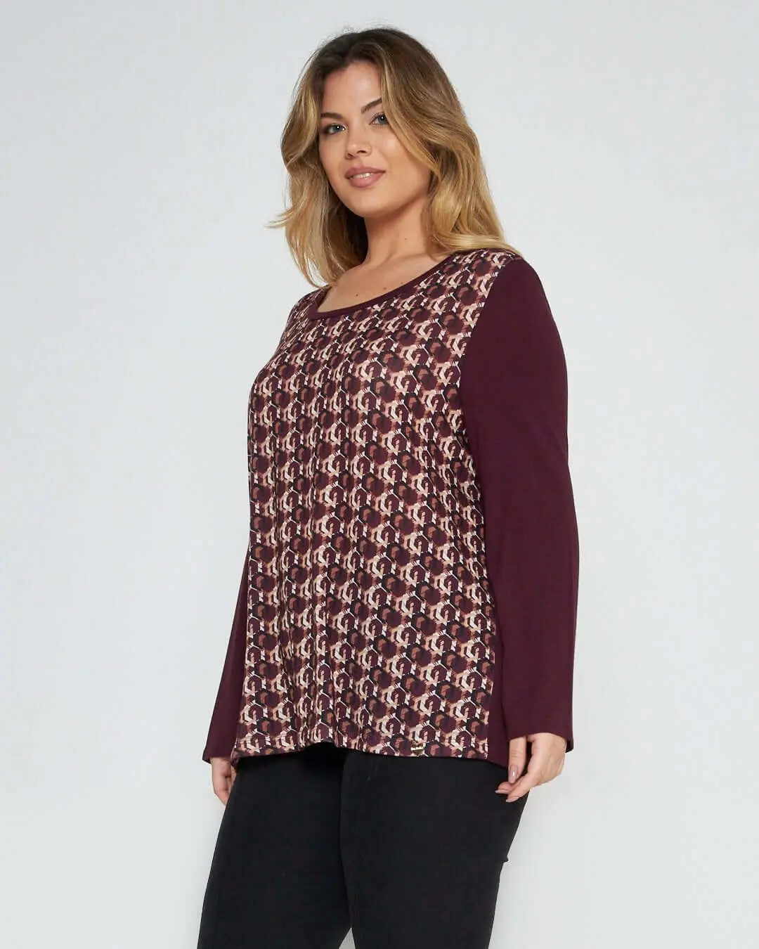 Maglia in fantasia geometrica BORDEAUX