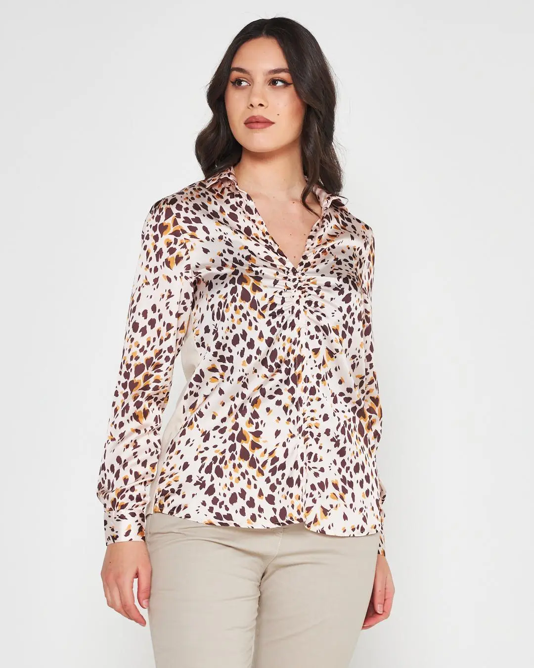 Blusa fantasia Beige - Image 4