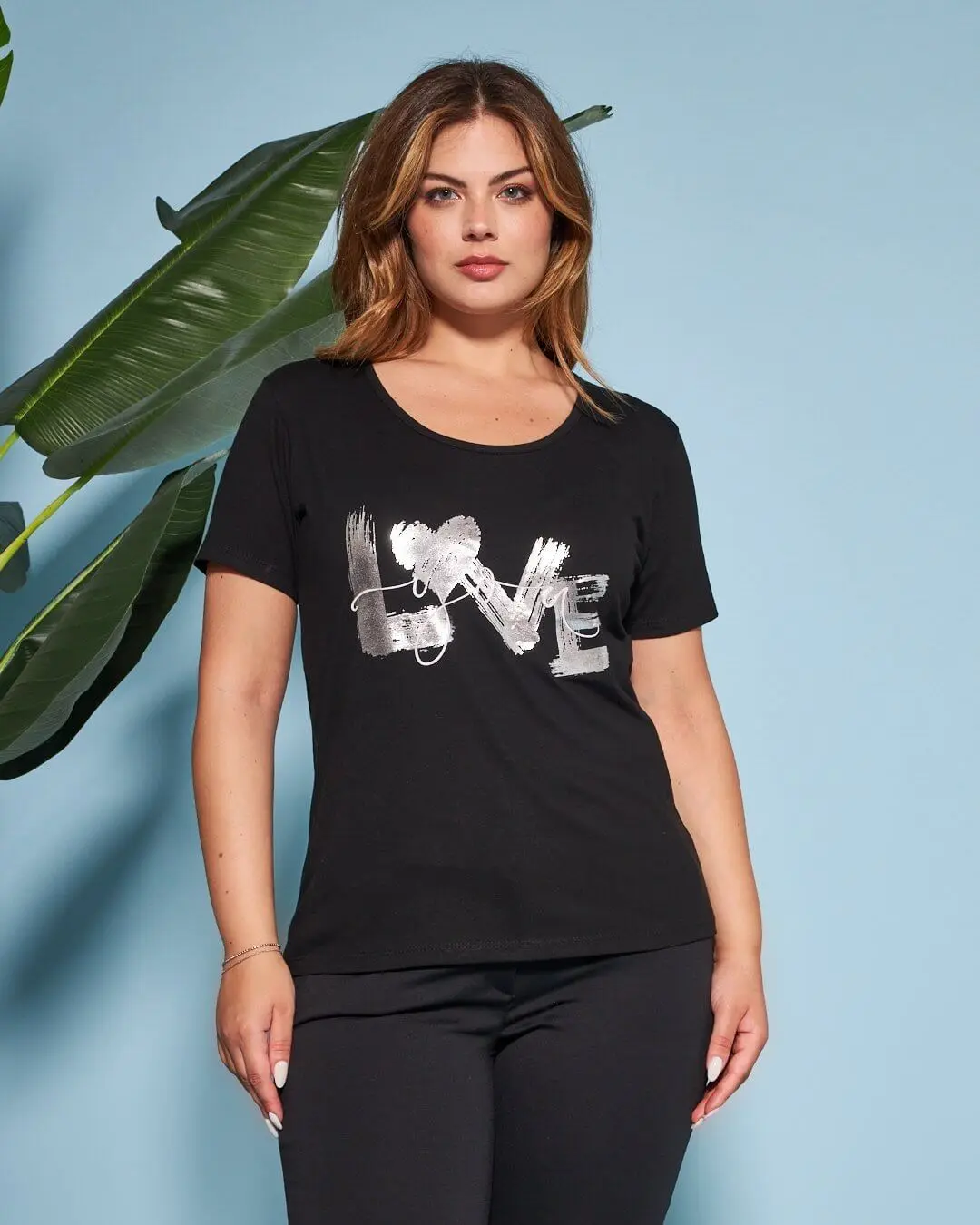 T-shirt in jersey di cotone elasticizzato con stampa LOVE NERO