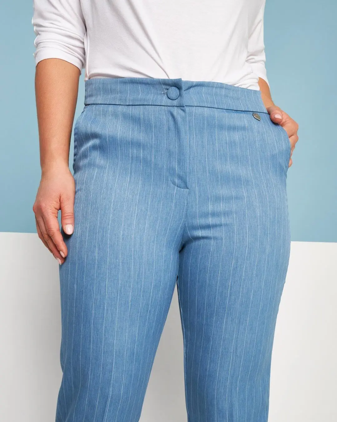Pantalone a sigaretta in chambray gessato con tasca america DENIM - Image 3