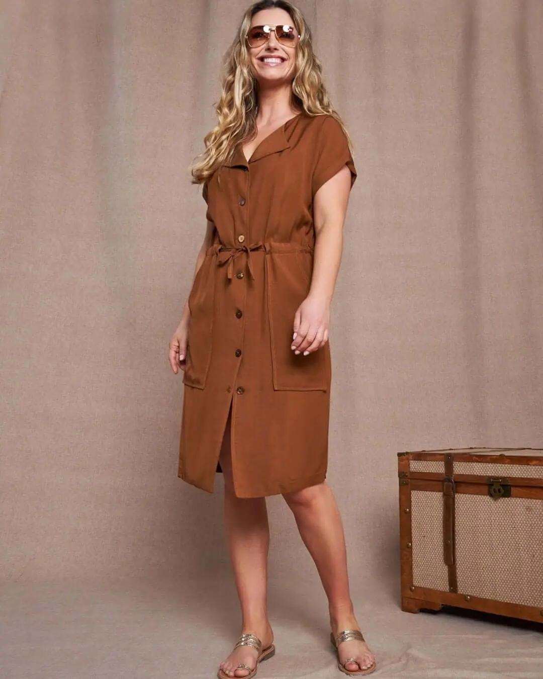 Abito midi in twill di misto viscosa con coulisse in vita MORO - Image 3