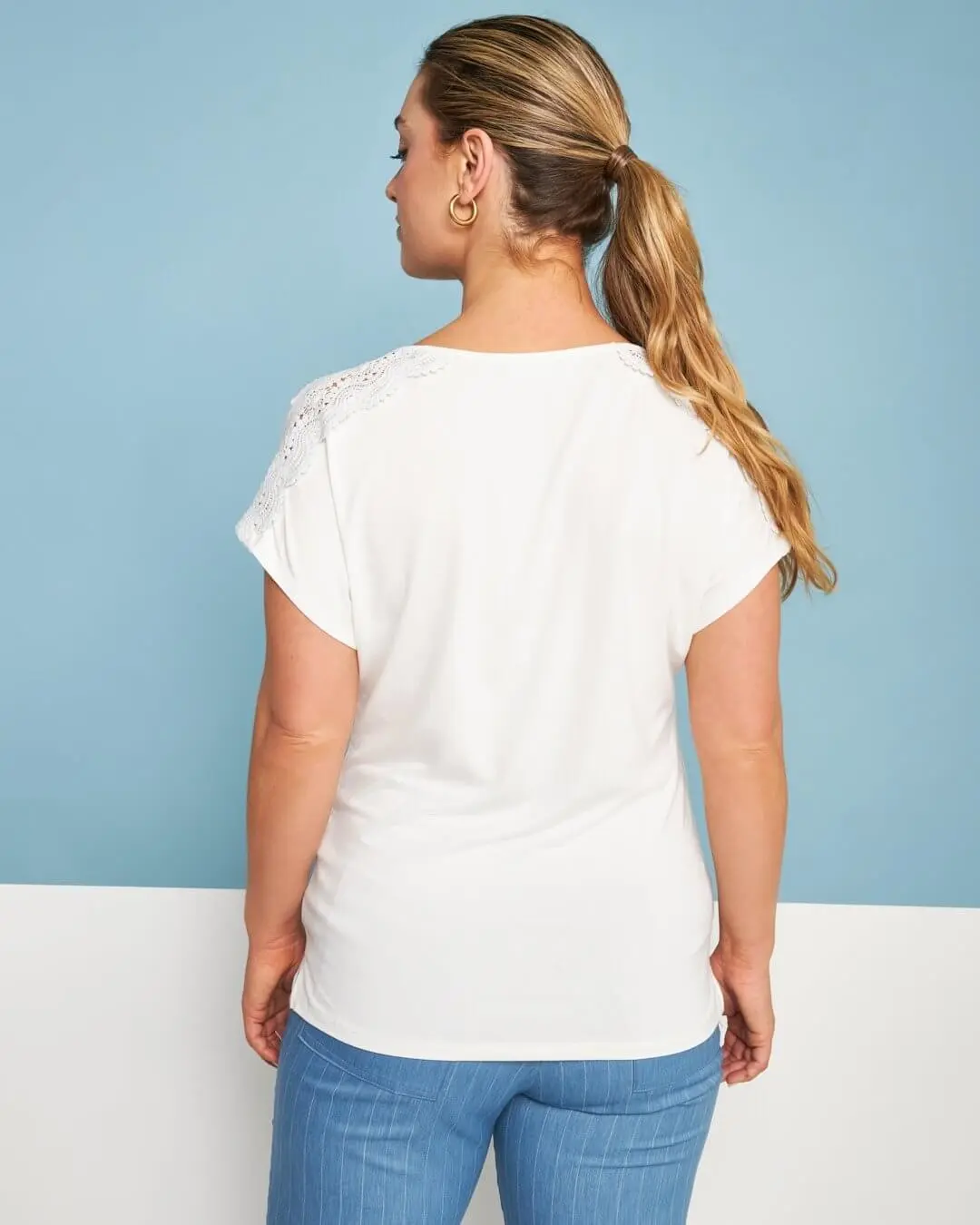 T-shirt kimono in jersey di viscosa elasticizzata con pizzo sulle spalle BIANCO - Image 3