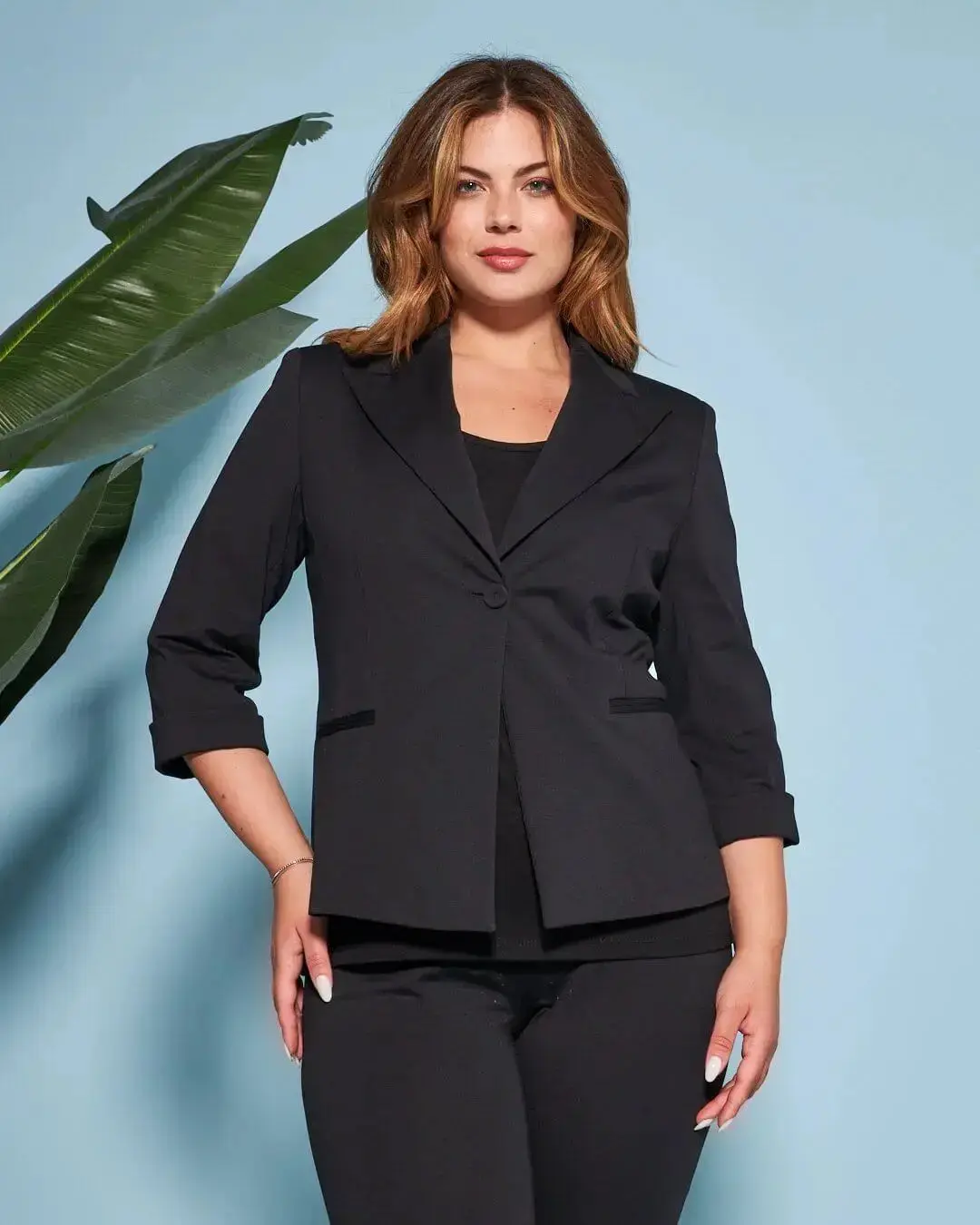 Blazer corto senza revers in jersey punto Milano elasticizzato di misto cotone - Image 16