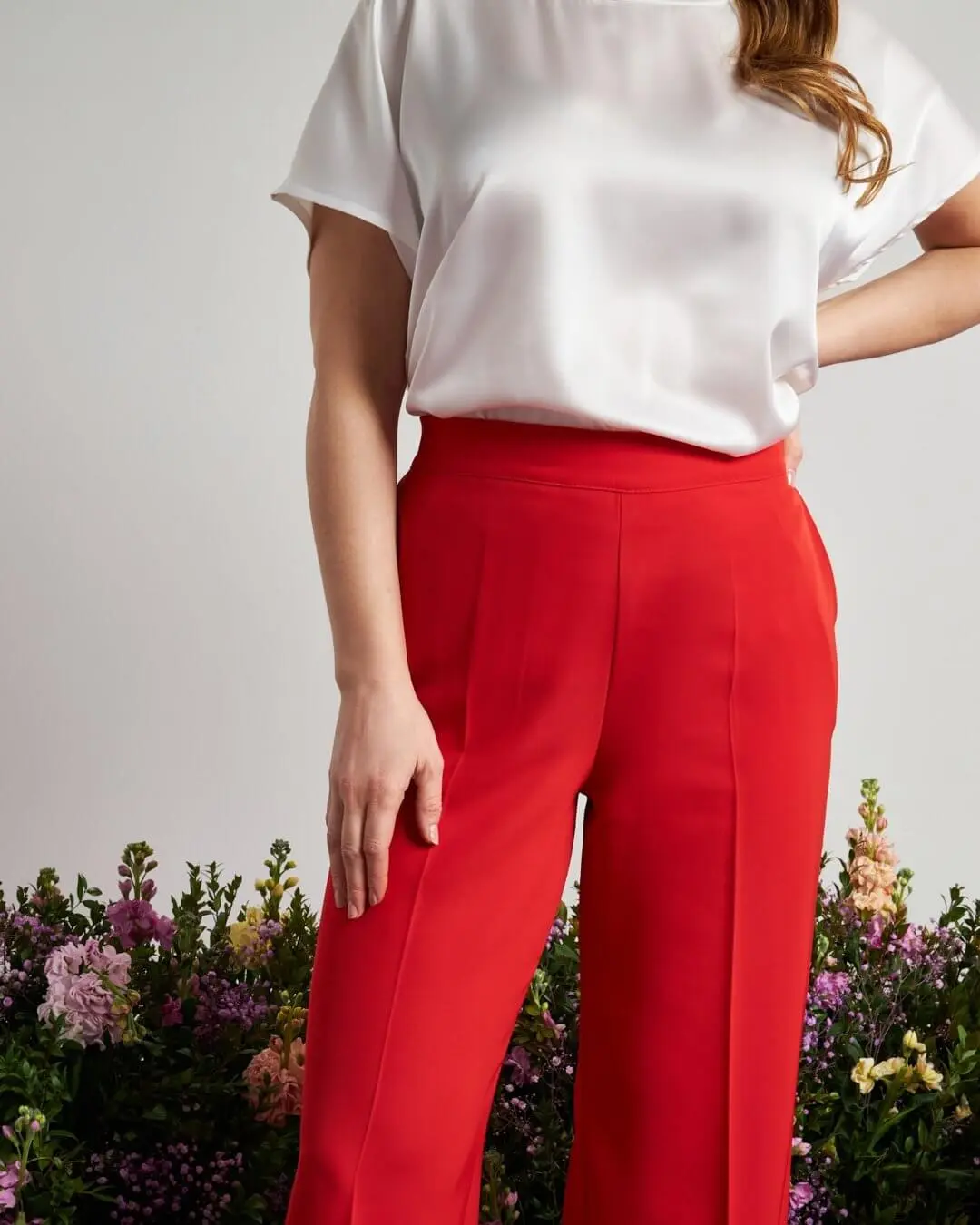 Pantalone a gamba larga in cady elasticizzato tinta unita. PAPAVERO - Image 3