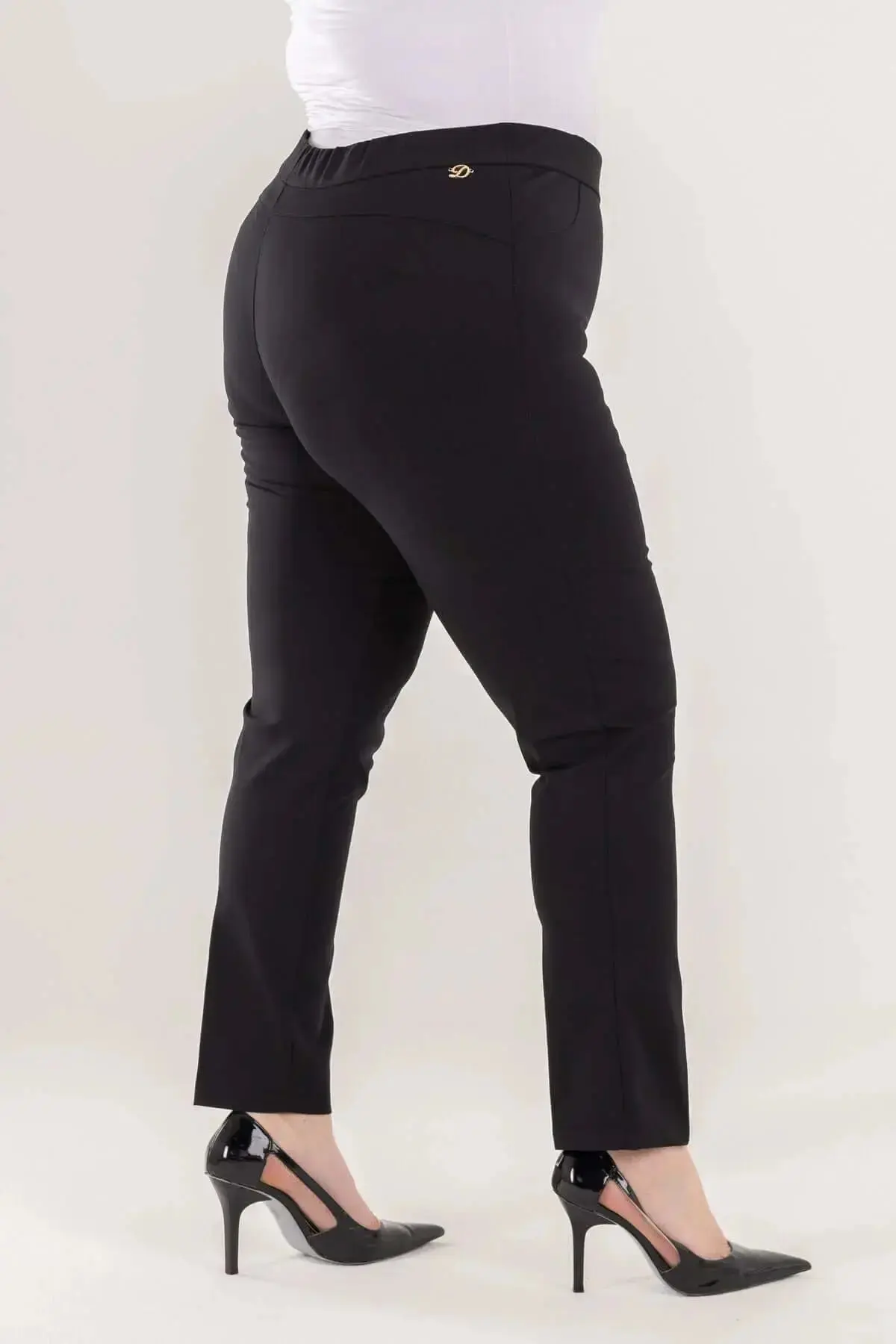 Pantalone skinny in twill di misto cotone elasticizzato tinta unita con tasche - Image 6