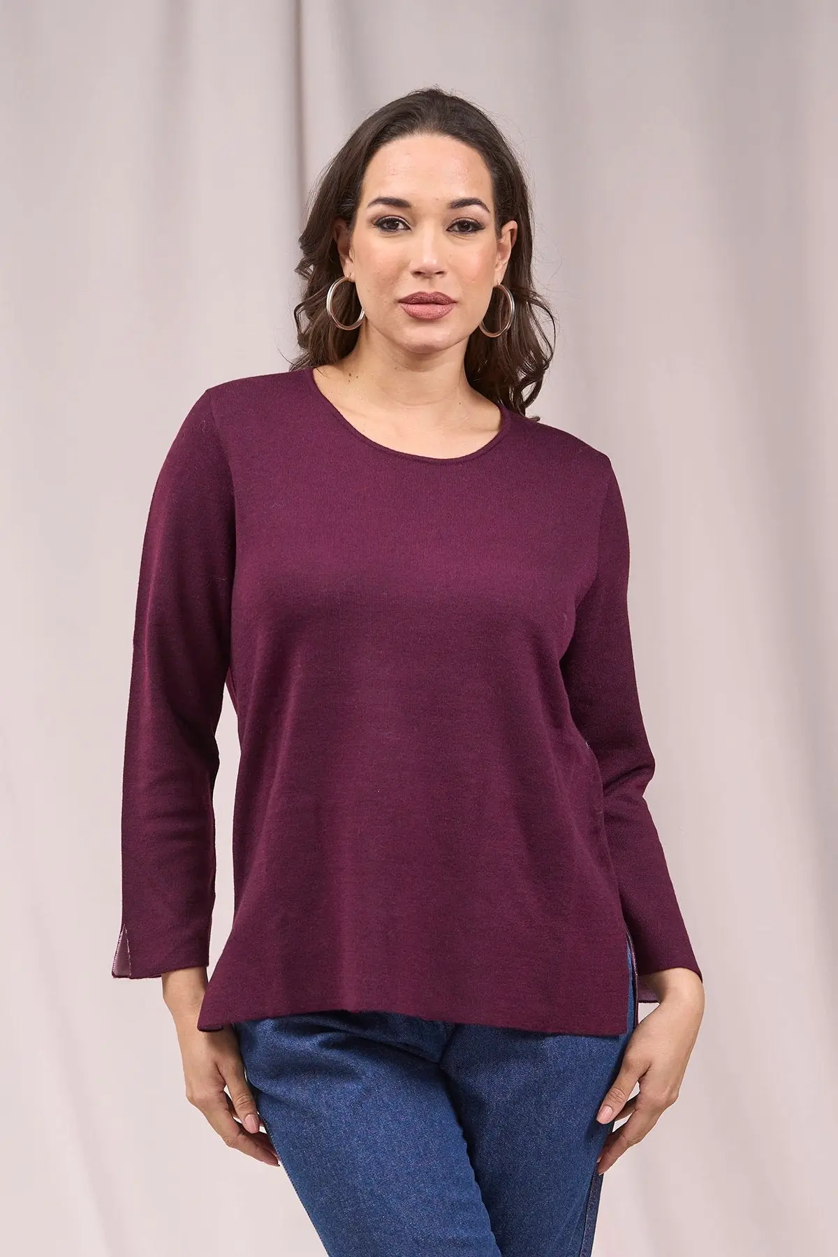 Maglia girocollo bicolor con spacchi VINO - Image 2