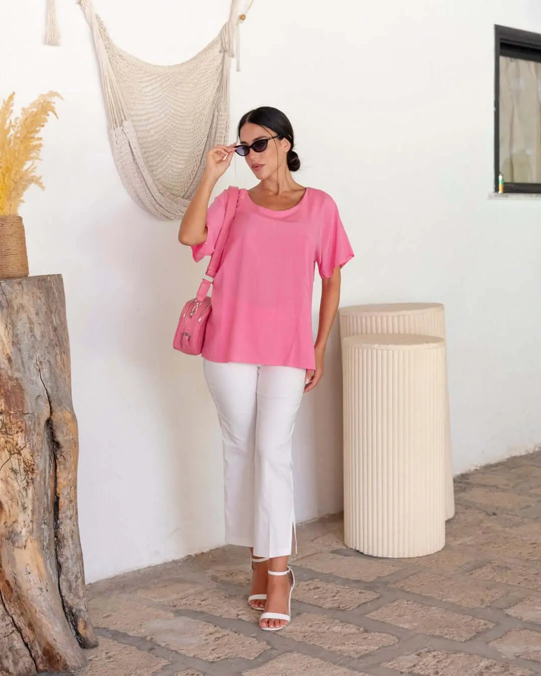 Blusa mezza manica in viscosa in tinta unita e spacchetti laterali ROSA - Image 3
