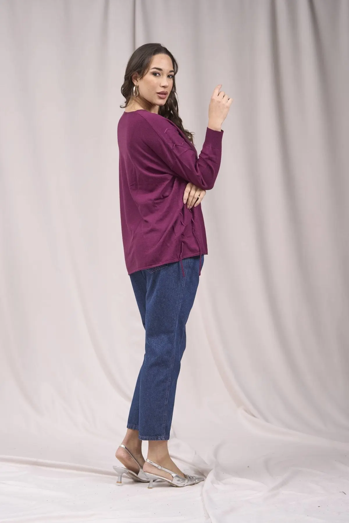 Maglia girocollo con intrecci frontali VINO - Image 5