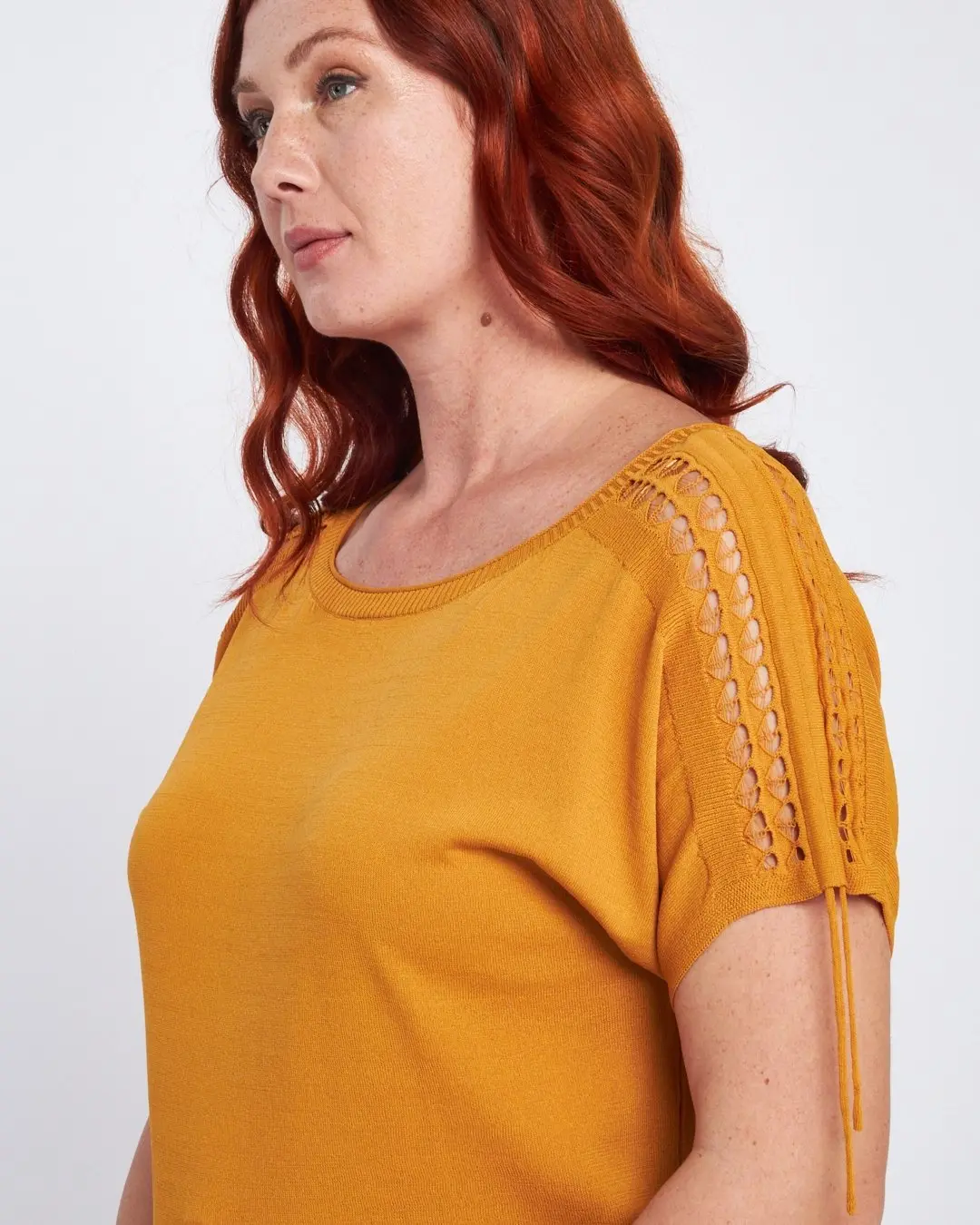 Maglia con manica kimono e intarsi sulle spalle CURCUMA - Image 3