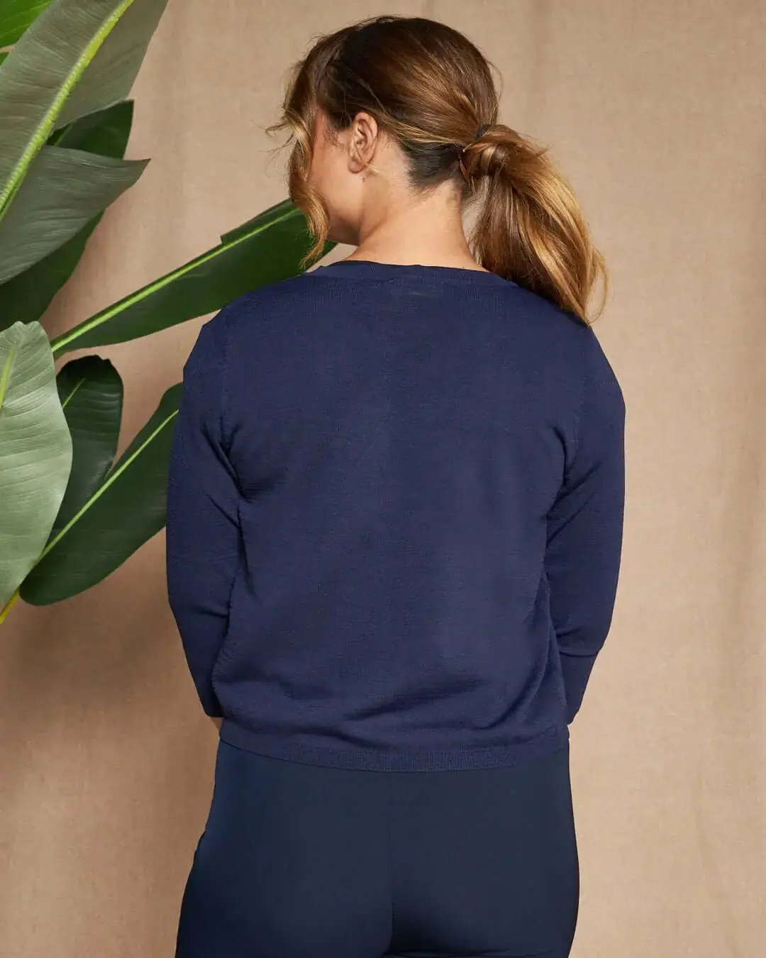 Cardigan con bottone gioiello - Image 9
