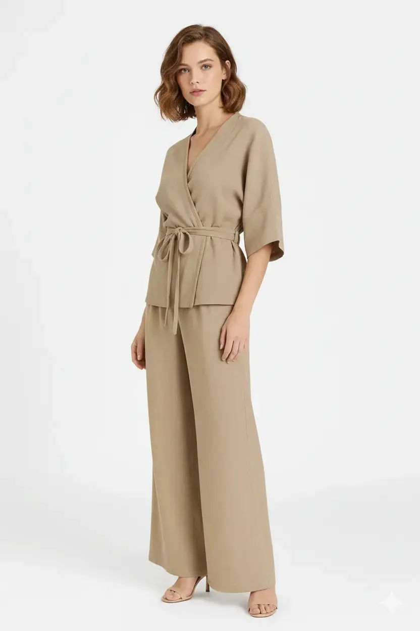 Completo con spolvero kimono con laccetto in vita e pantaloni jogger a palazzo - Image 2