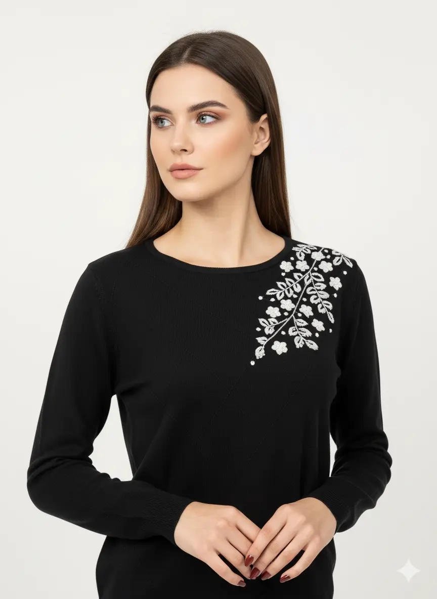 Maglia girocollo con ricamo in lurex - Image 5