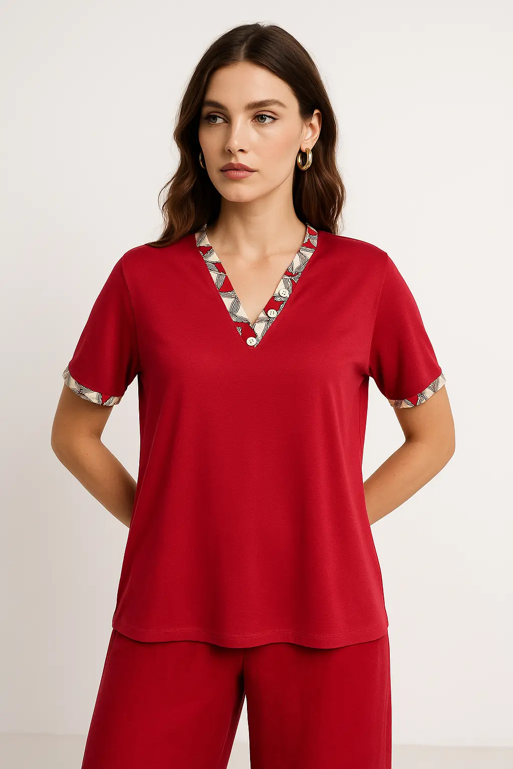 Maglia scollo a "V" con profili fantasia e bottoni - Image 7